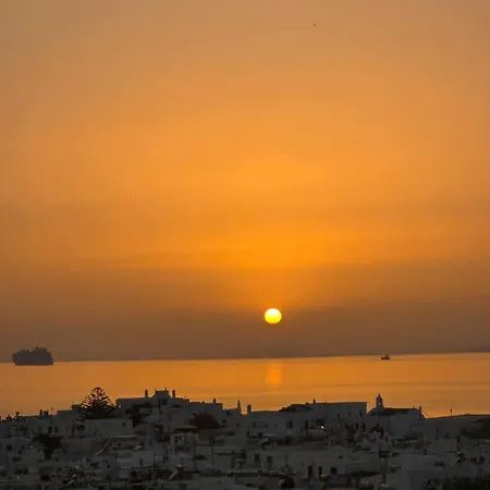 Alex Oldtown Sea View And Appartments 3*