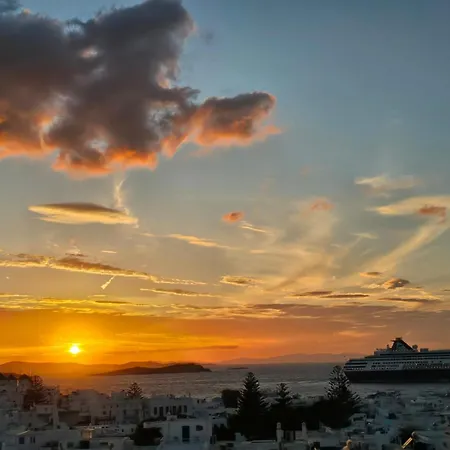 بيت ضيافة Alex Oldtown Sea View And Appartments Mykonos Town