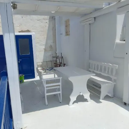 Гостевой дом Alex Oldtown Sea View And Appartments 3*